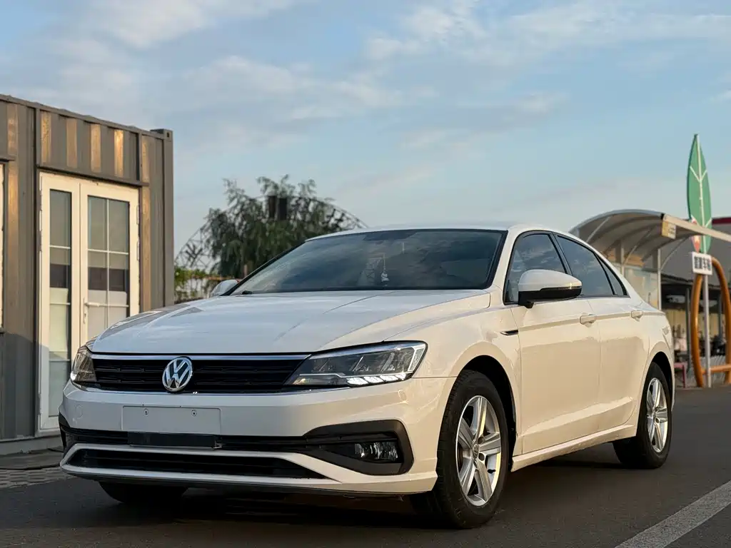 Volkswagen Lamando
