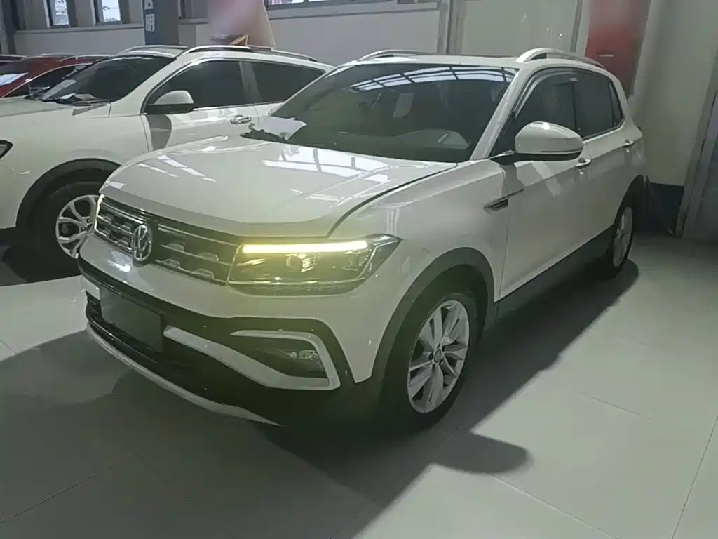 Volkswagen T-Cross — фото 2