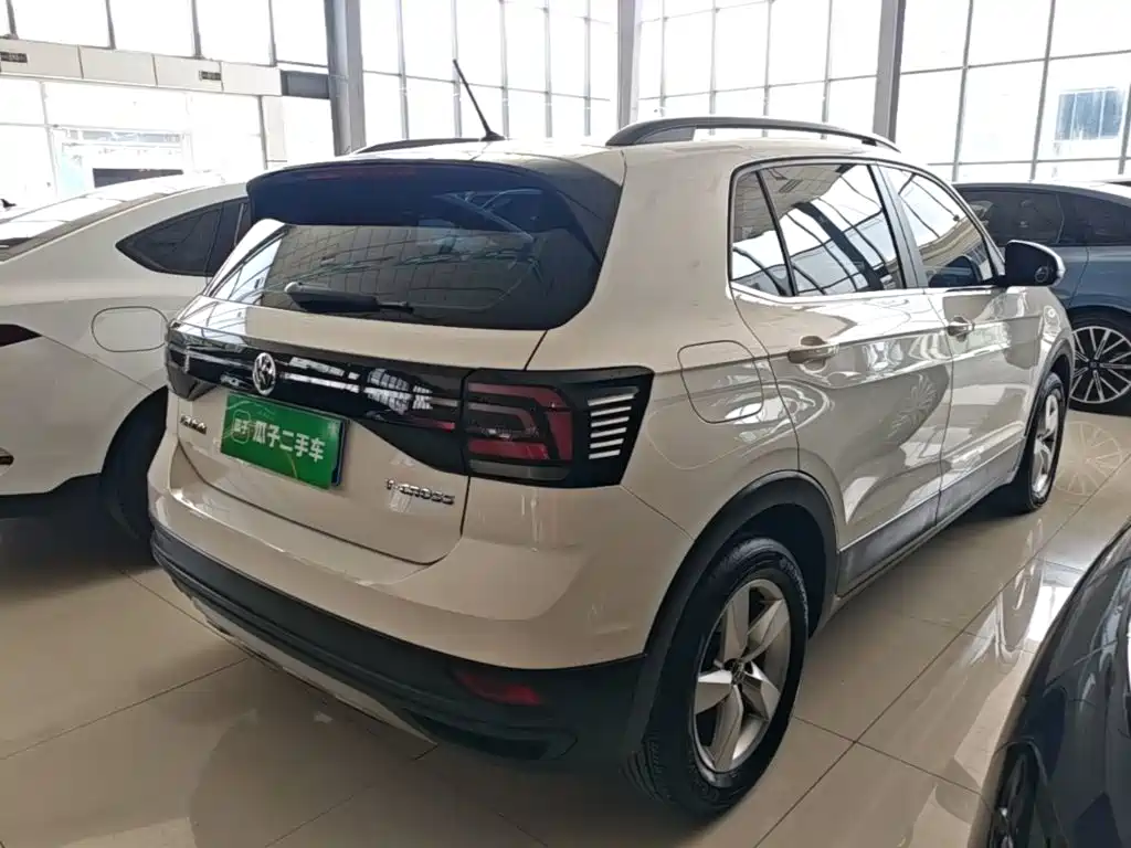 Volkswagen T-Cross — фото 7