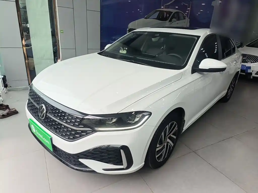 Volkswagen Lavida — фото 2