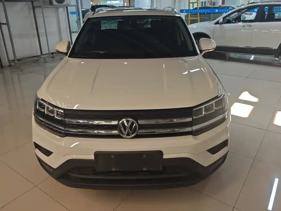 Volkswagen Tharu — фото 2