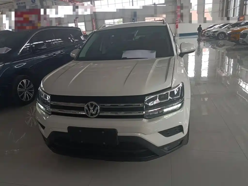Volkswagen Tharu — фото 3