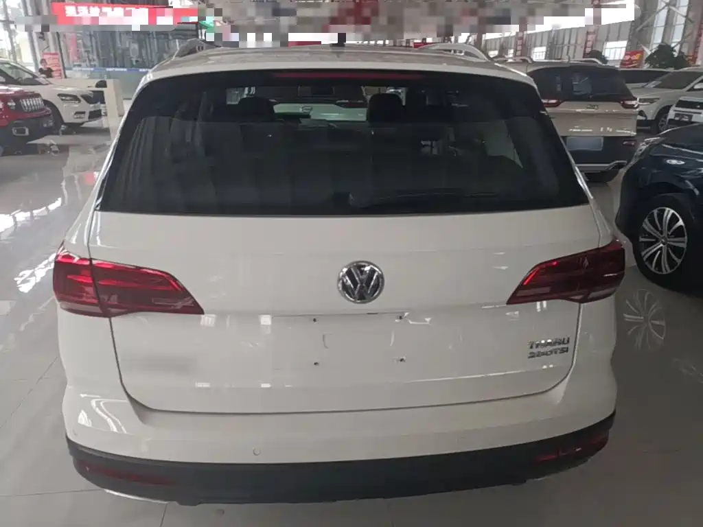 Volkswagen Tharu — фото 6