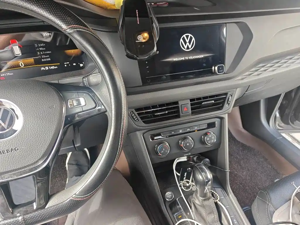 Volkswagen Tharu — фото 9