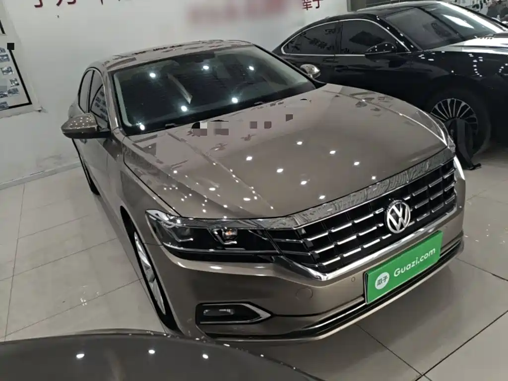 Volkswagen Passat — фото 4
