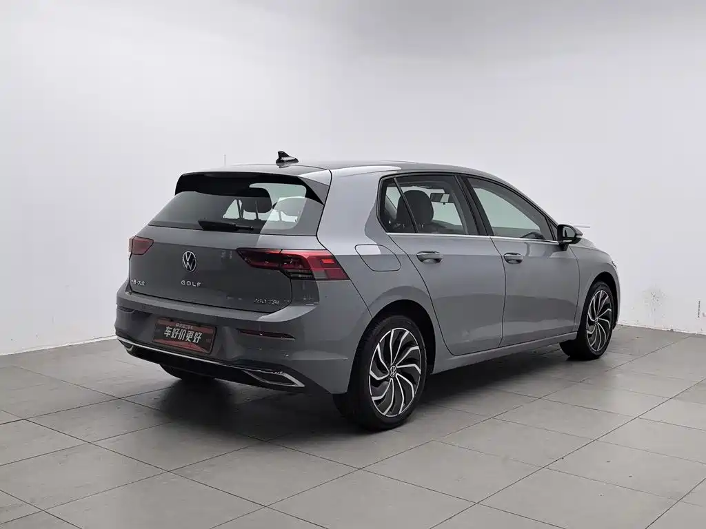 Volkswagen Golf — фото 2