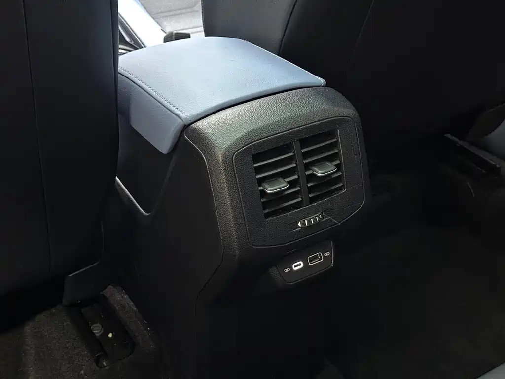 Volkswagen Tharu — фото 18