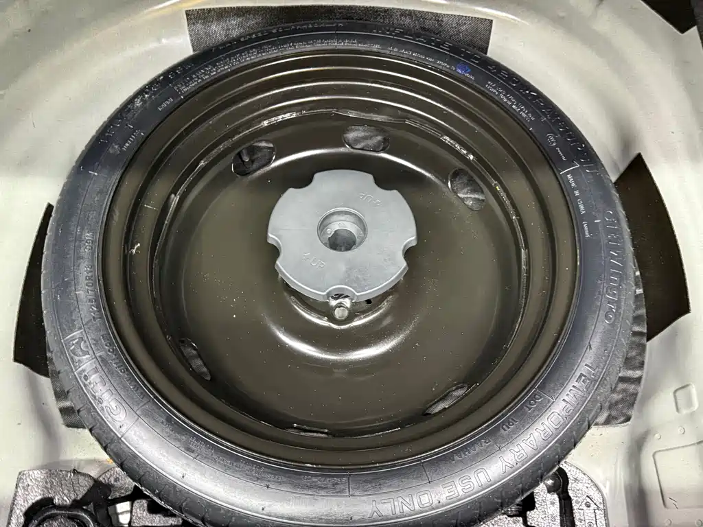Volkswagen Passat — фото 23