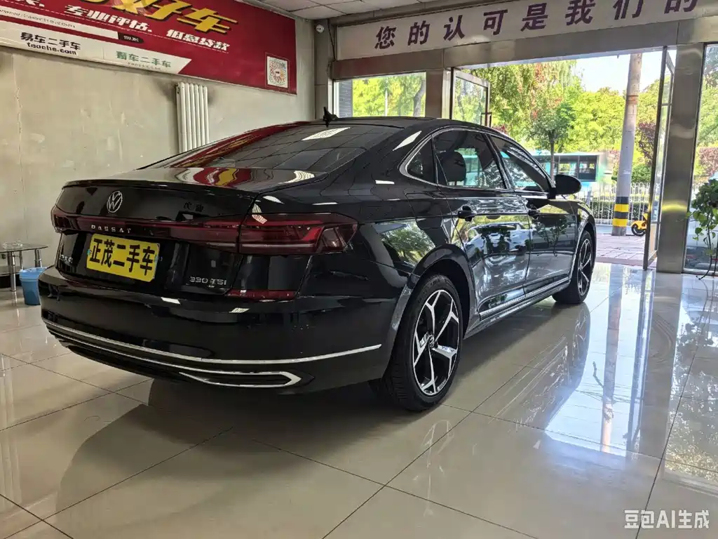 Volkswagen Passat — фото 6