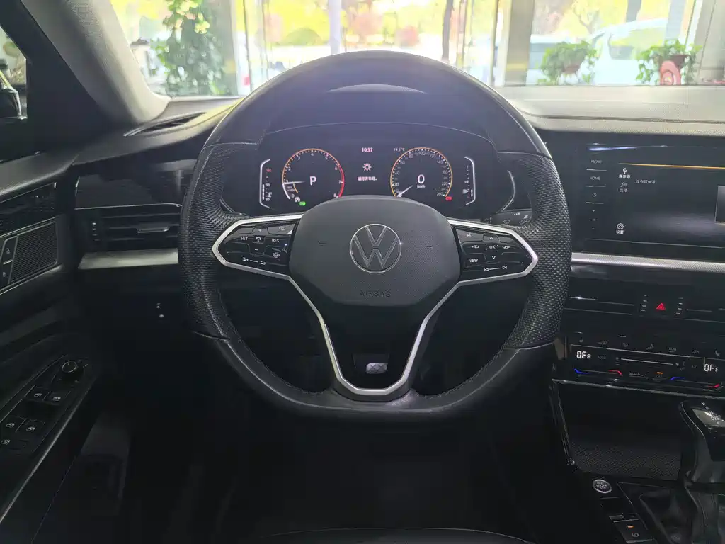 Volkswagen Passat — фото 7