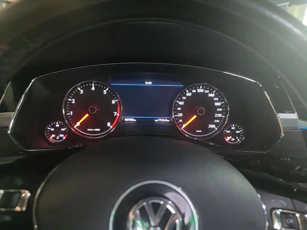 Volkswagen Phideon — фото 8