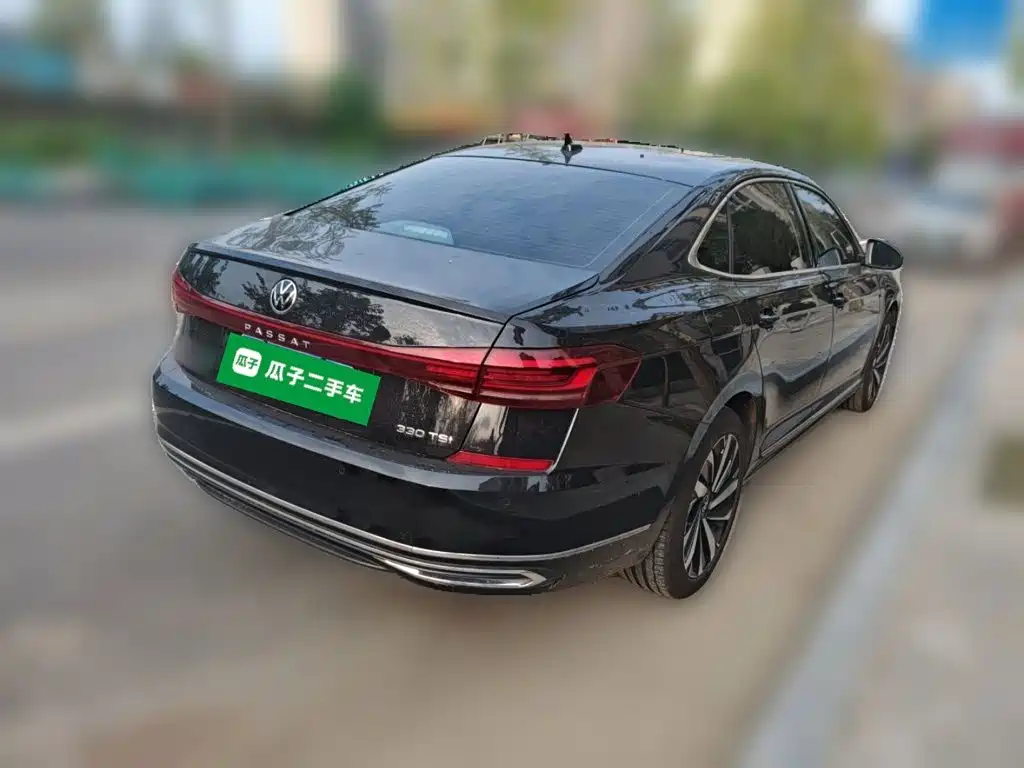 Volkswagen Passat — фото 4