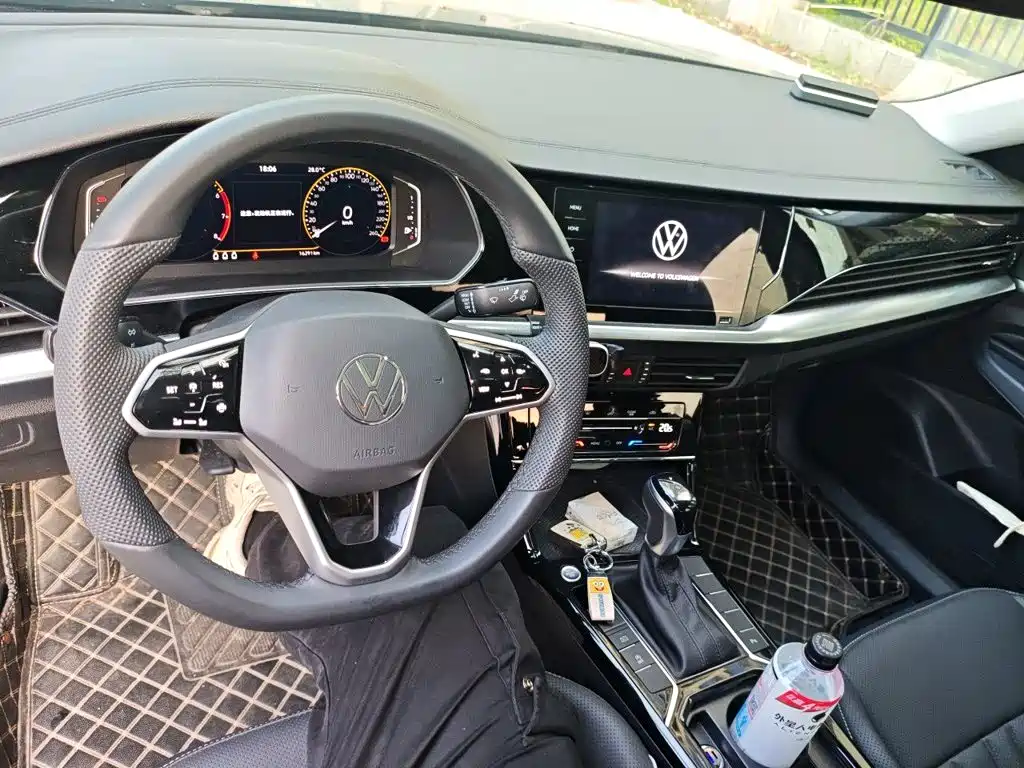 Volkswagen Passat — фото 5