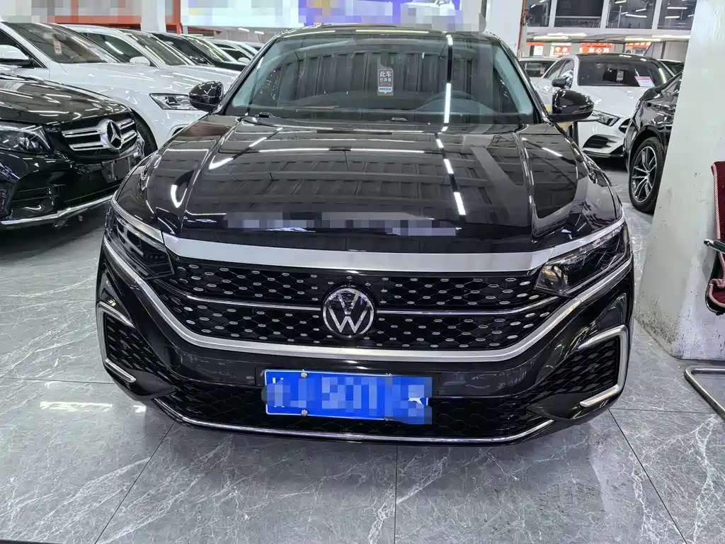Volkswagen Passat — фото 2