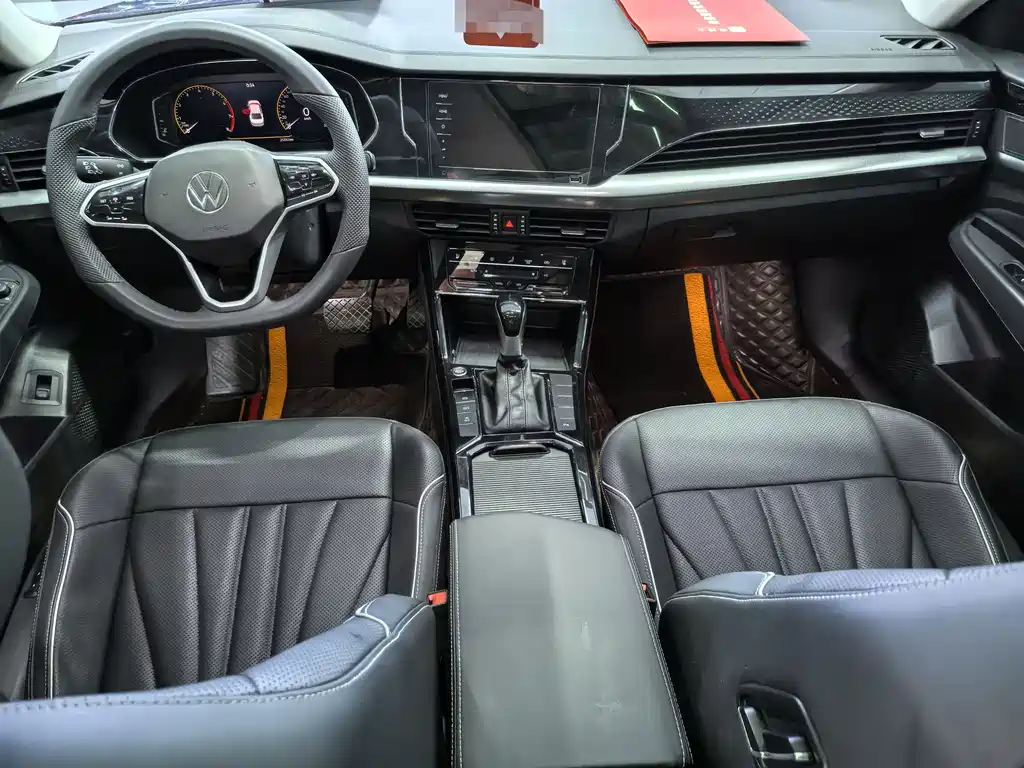 Volkswagen Passat — фото 8