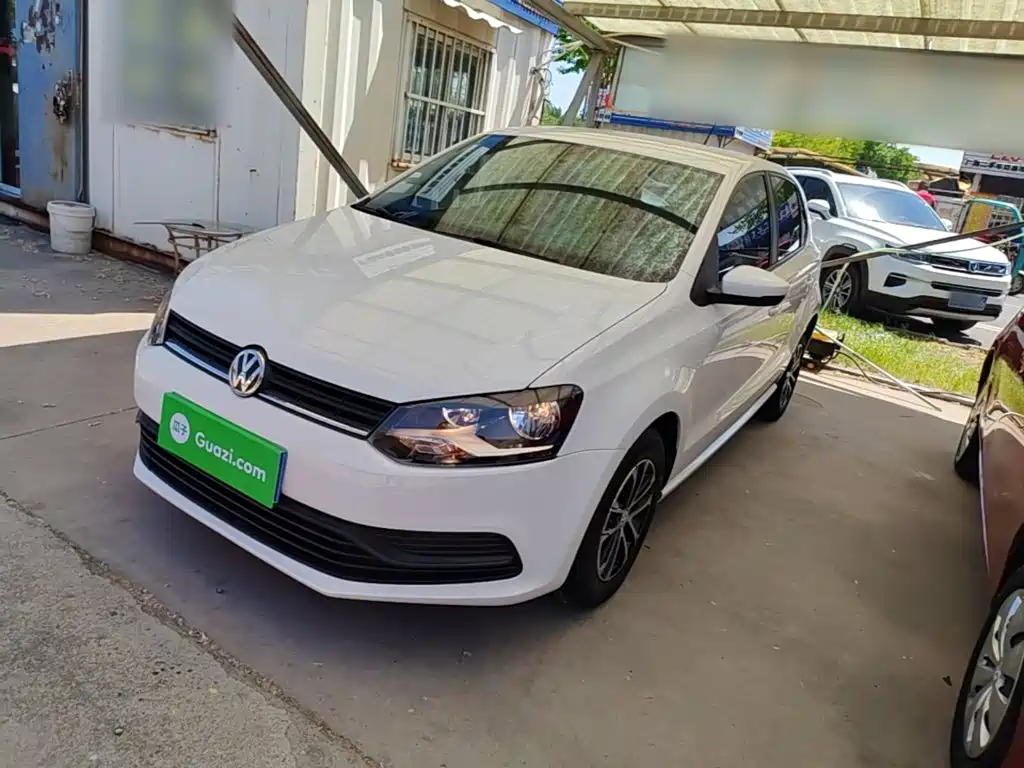 Volkswagen Polo — фото 2
