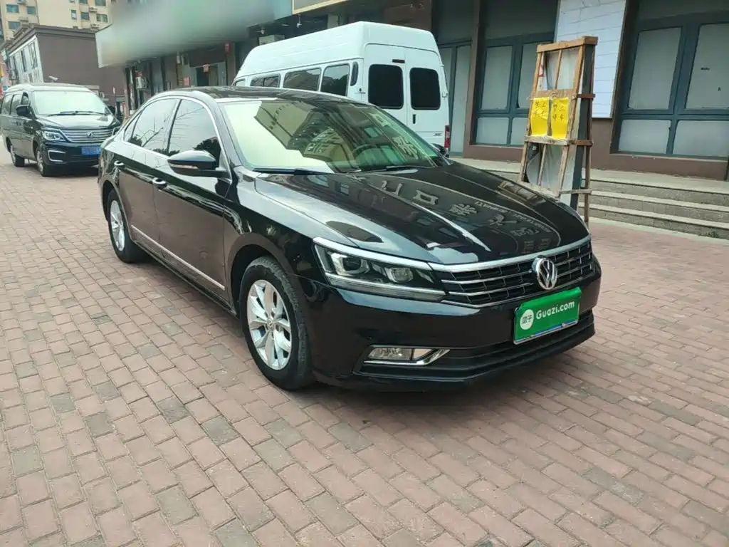 Volkswagen Passat — фото 4