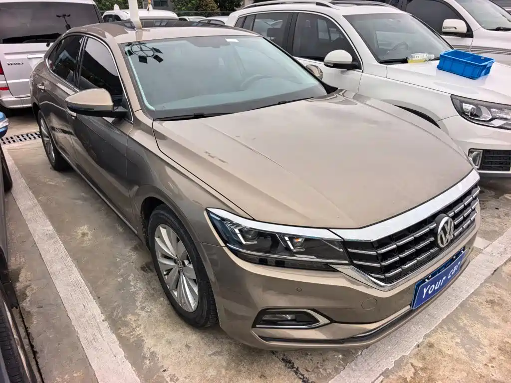 Volkswagen Passat — фото 3