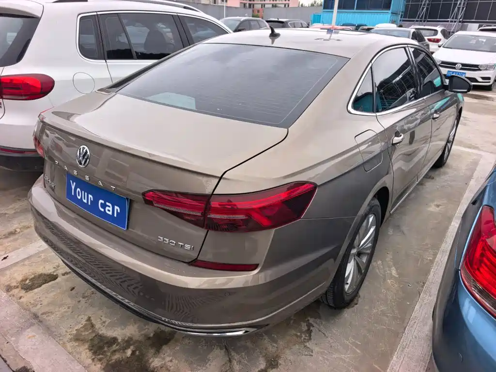 Volkswagen Passat — фото 5