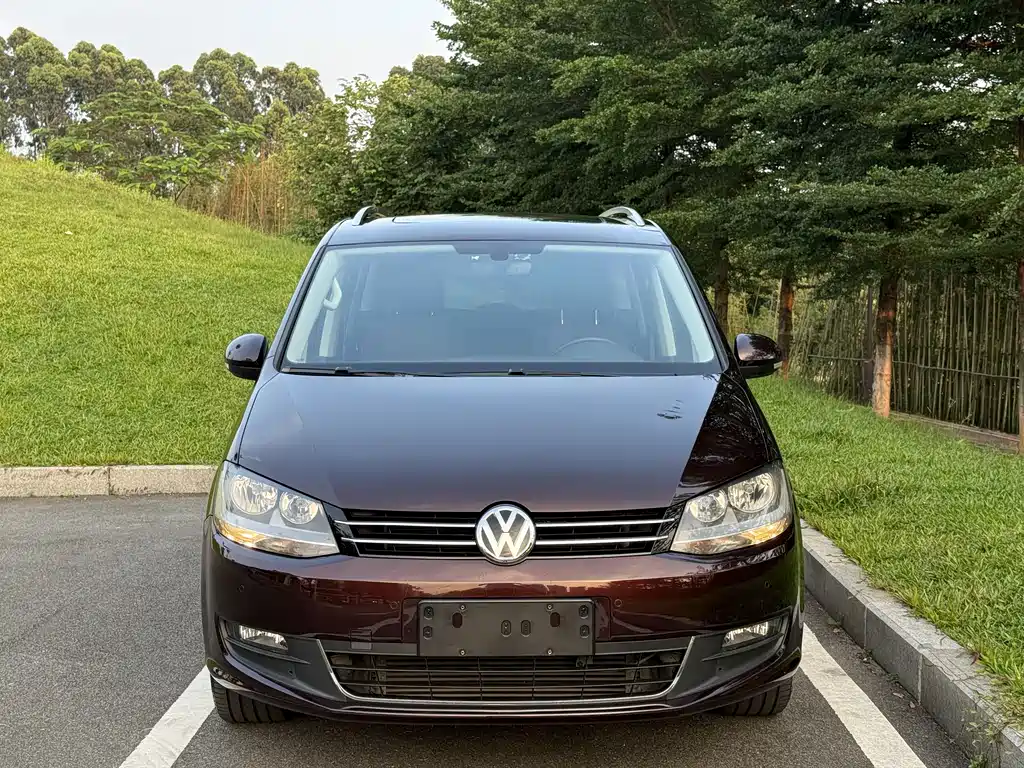 Volkswagen Sharan — фото 2