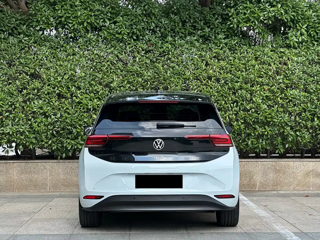 Volkswagen ID.3 — фото 4
