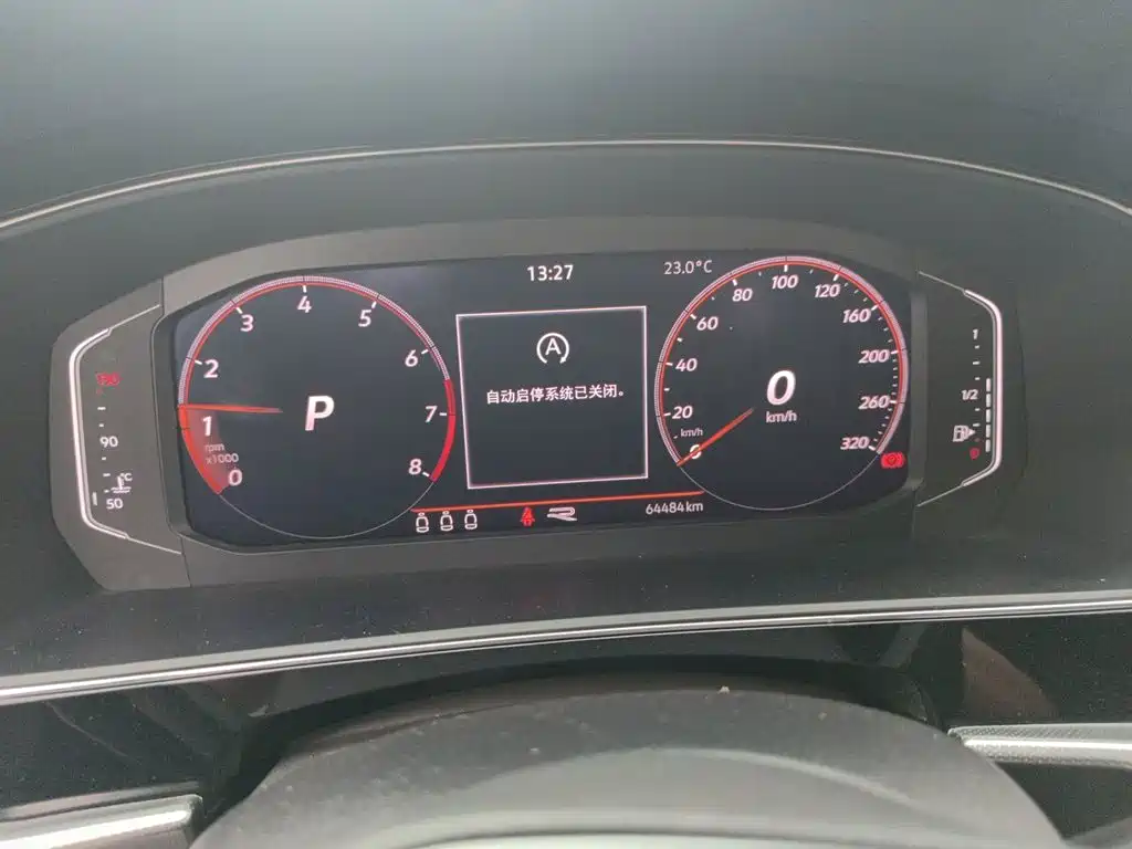 Volkswagen Passat — фото 7