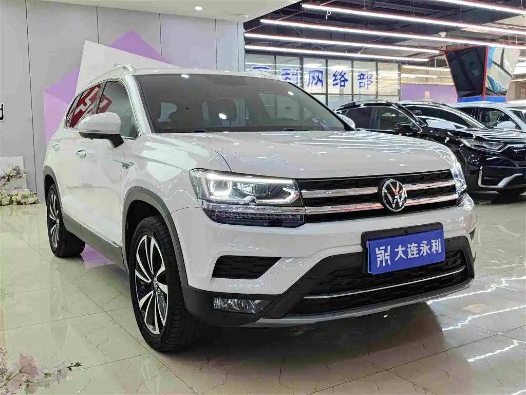 Volkswagen Tharu — фото 3