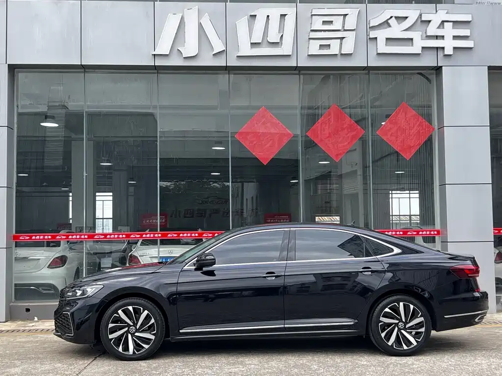Volkswagen Passat — фото 4