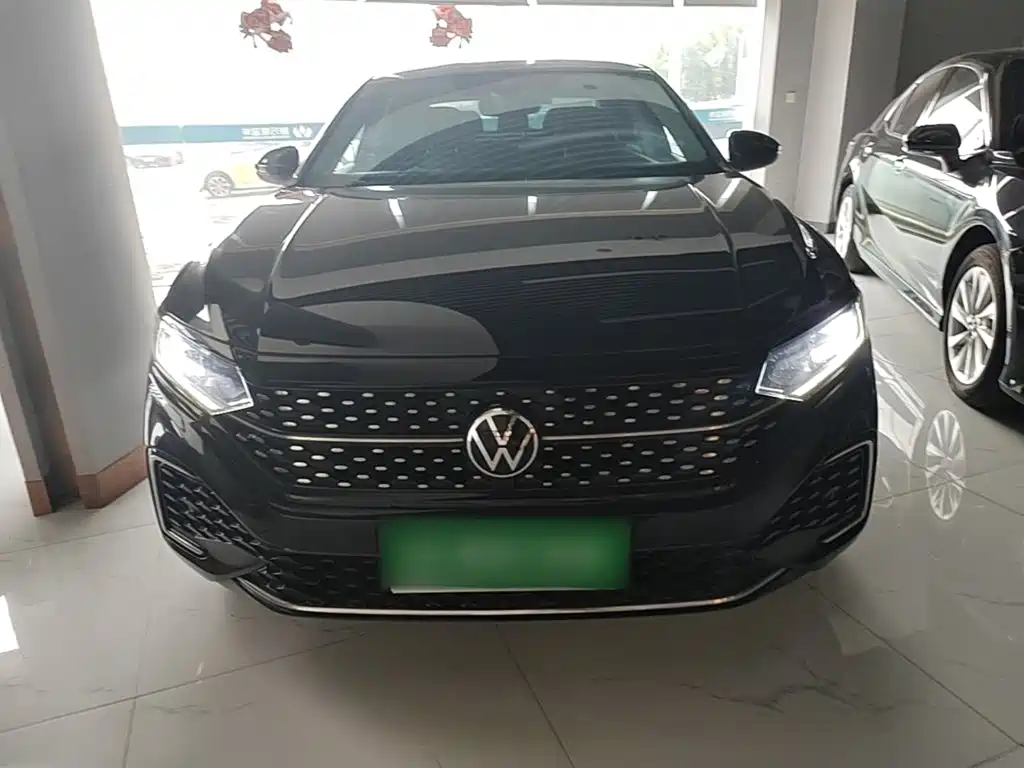 Volkswagen Passat — фото 3