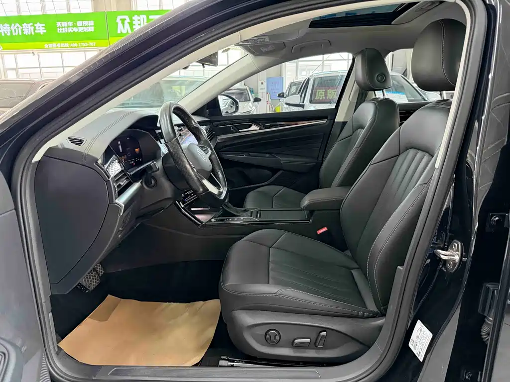 Volkswagen Passat — фото 8