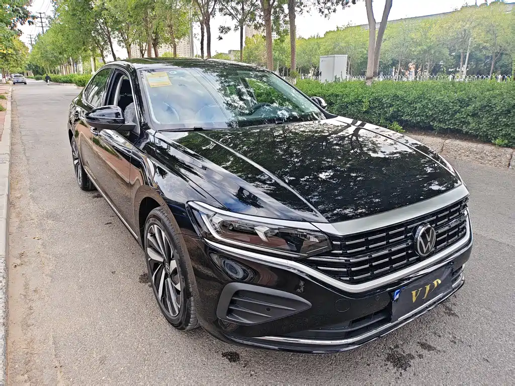 Volkswagen Passat — фото 3