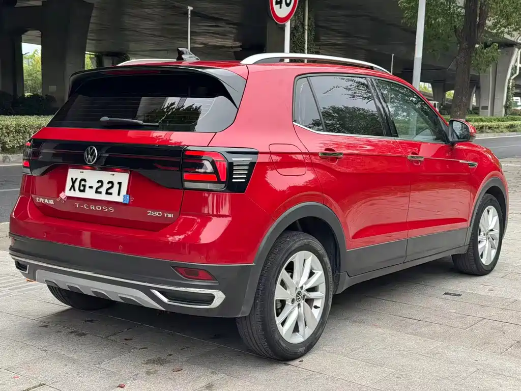 Volkswagen T-Cross — фото 8