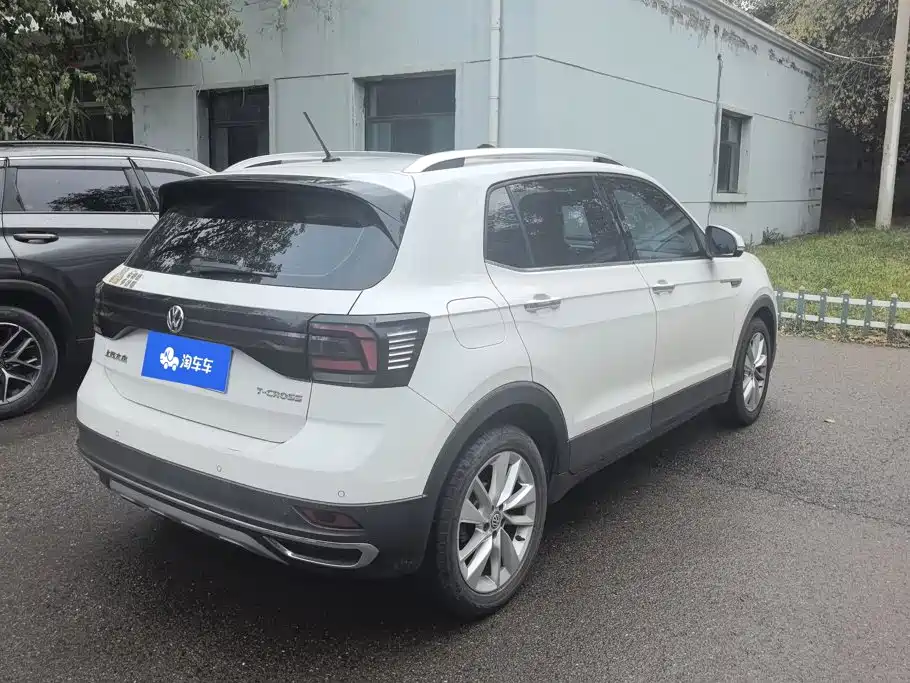 Volkswagen T-Cross — фото 3