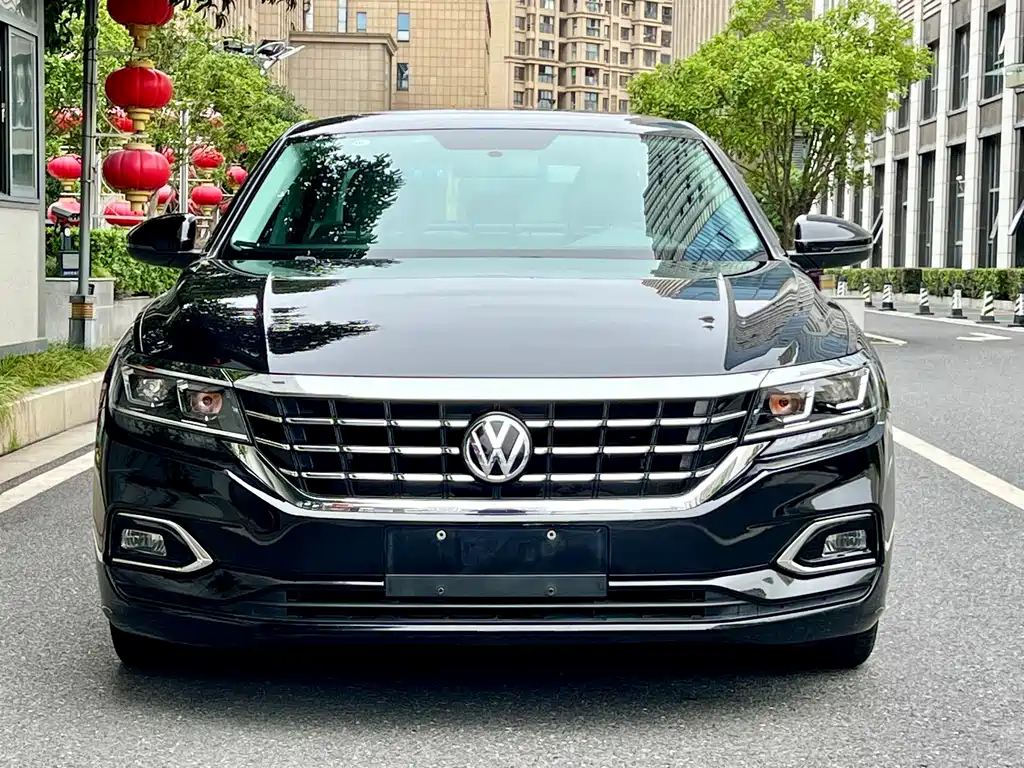 Volkswagen Passat — фото 4