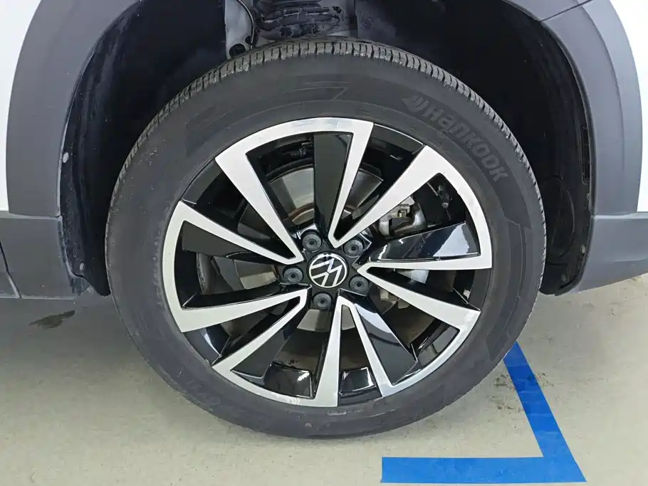 Volkswagen Tharu — фото 6