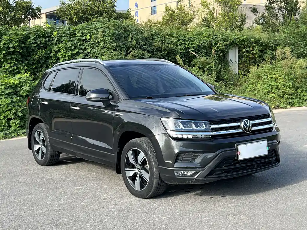 Volkswagen Tharu — фото 3