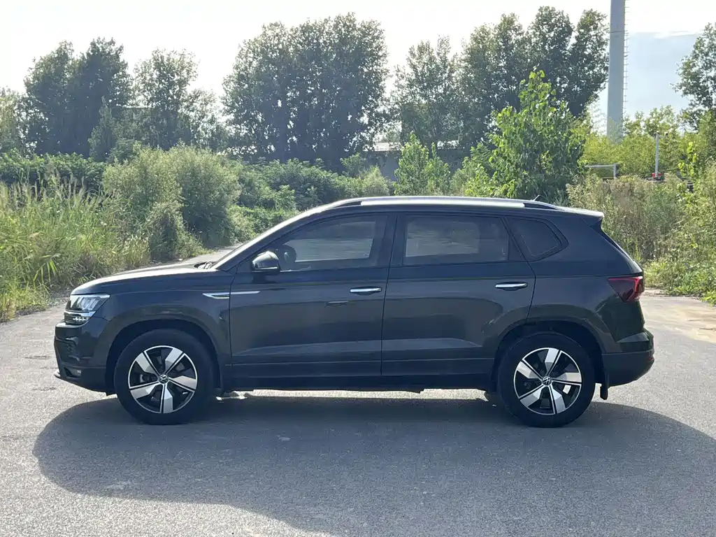 Volkswagen Tharu — фото 8