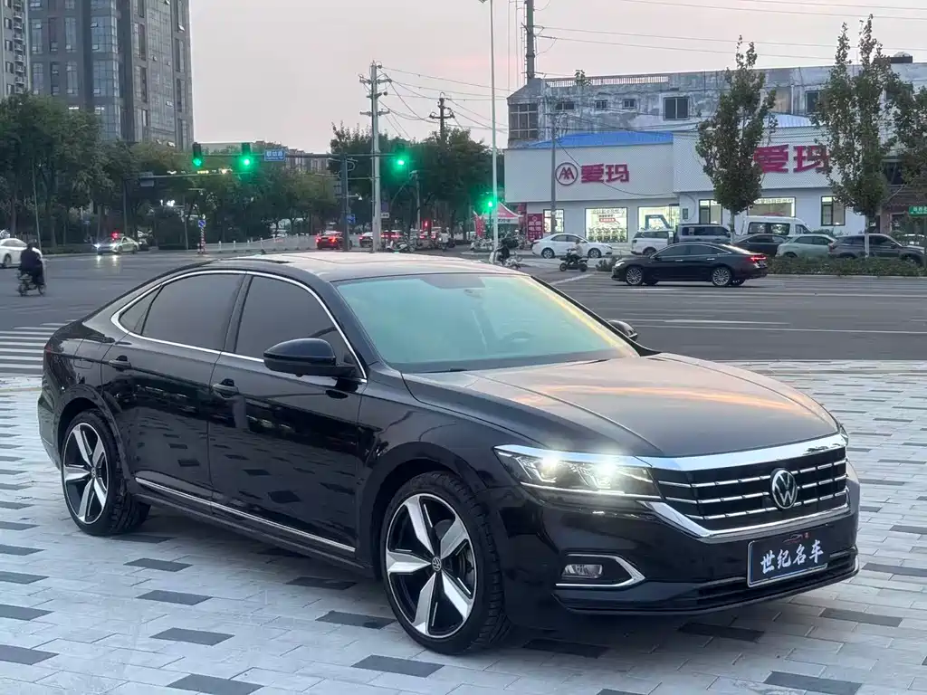Volkswagen Passat — фото 3