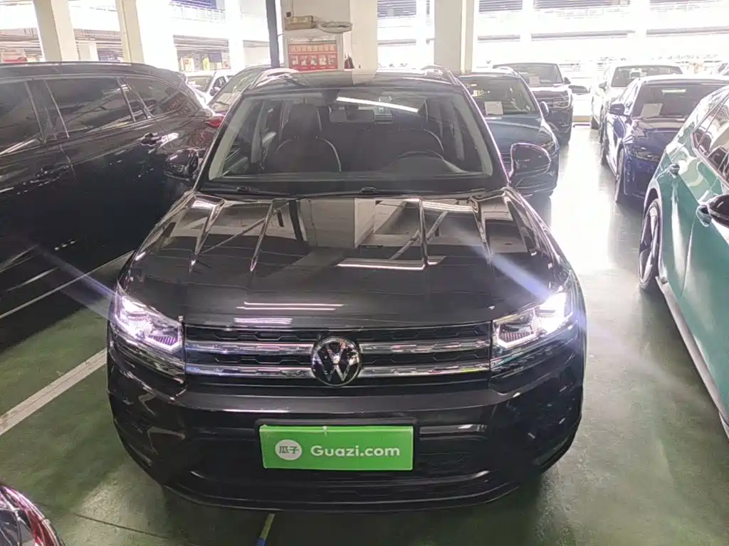 Volkswagen Tharu — фото 3