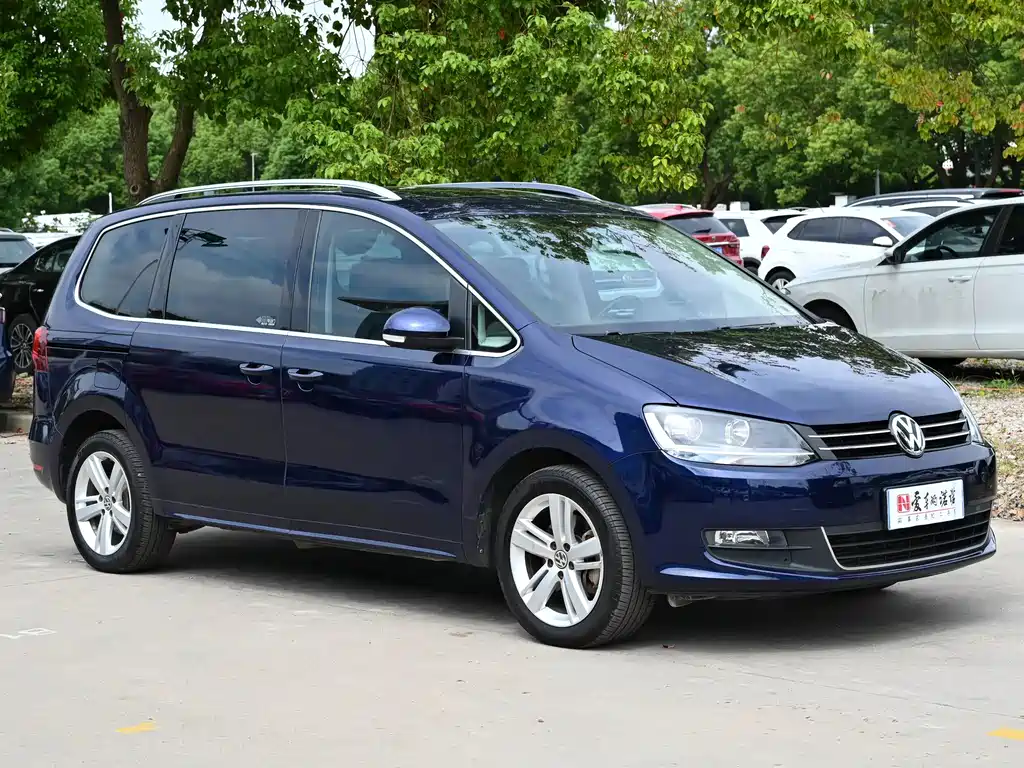 Volkswagen Sharan — фото 5
