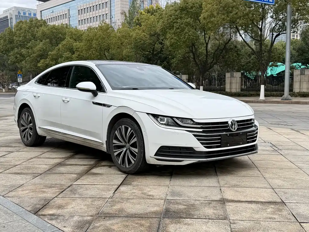Volkswagen CC — фото 2