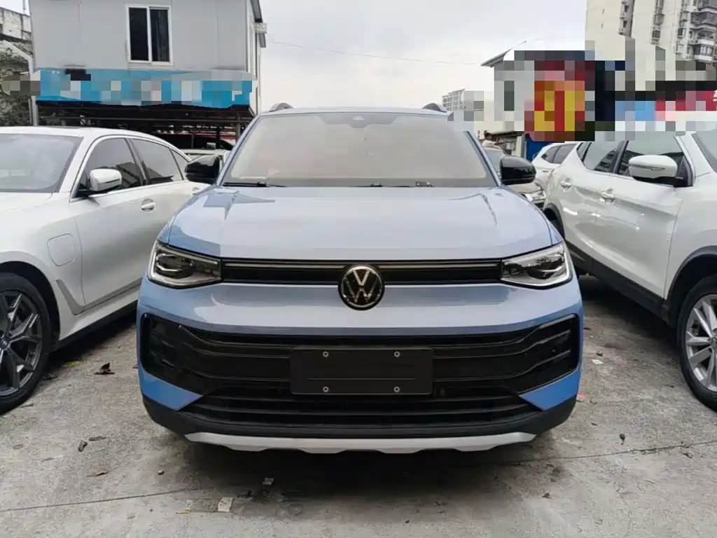 Volkswagen Tharu — фото 3