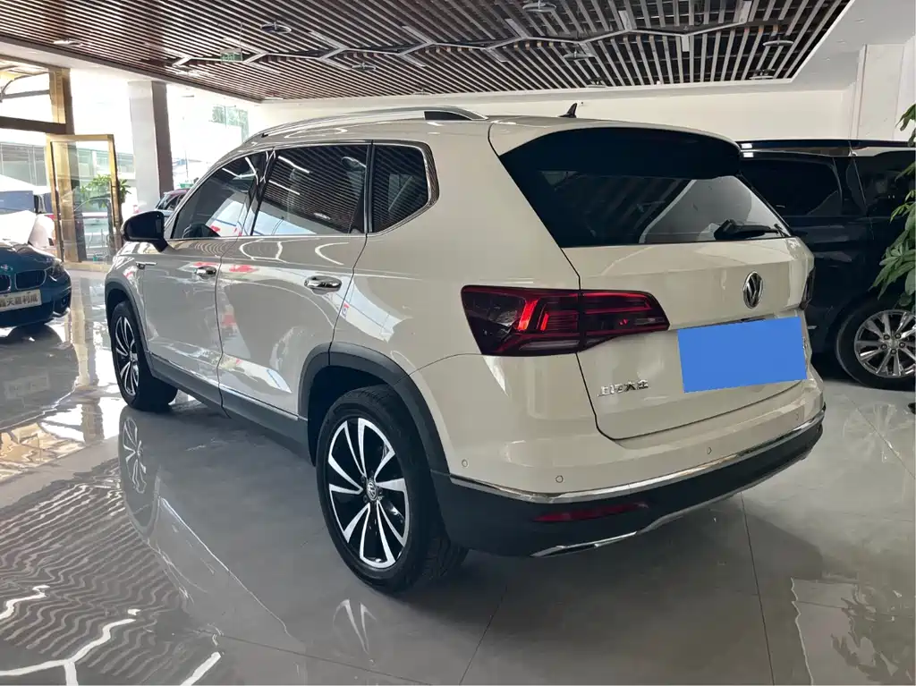 Volkswagen Tharu — фото 3