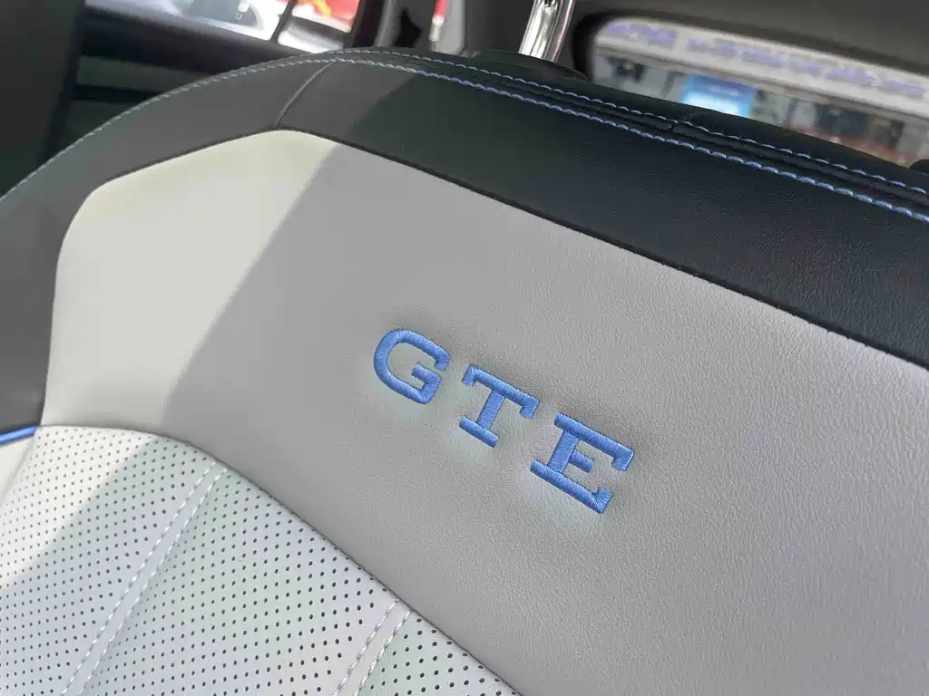 Volkswagen Tayron GTE — фото 20