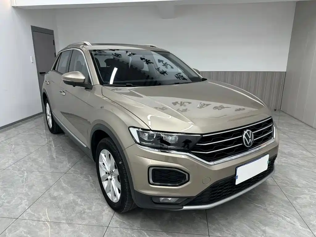 Volkswagen T-Roc — фото 3