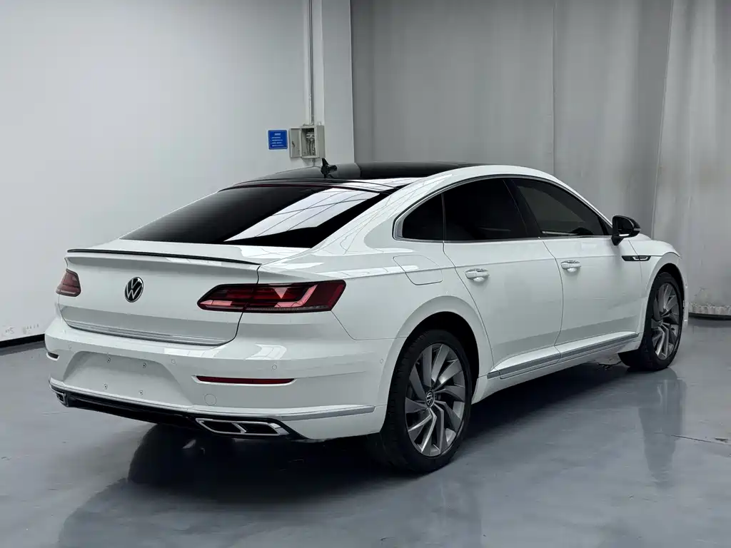 Volkswagen CC — фото 9