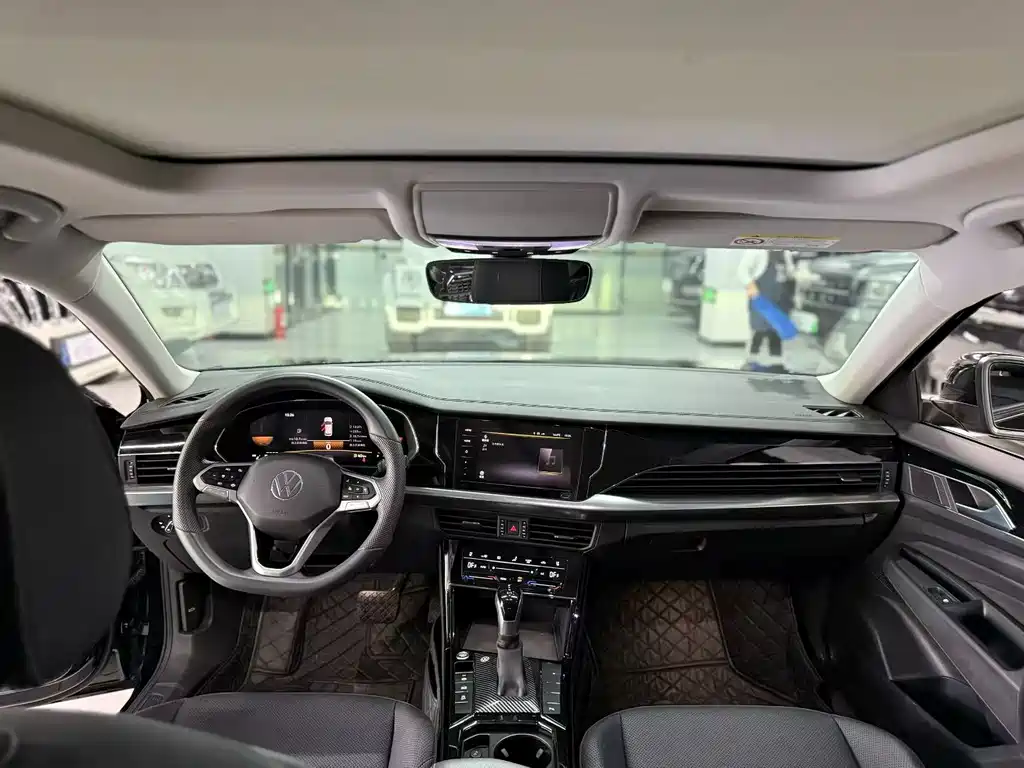 Volkswagen Passat — фото 8