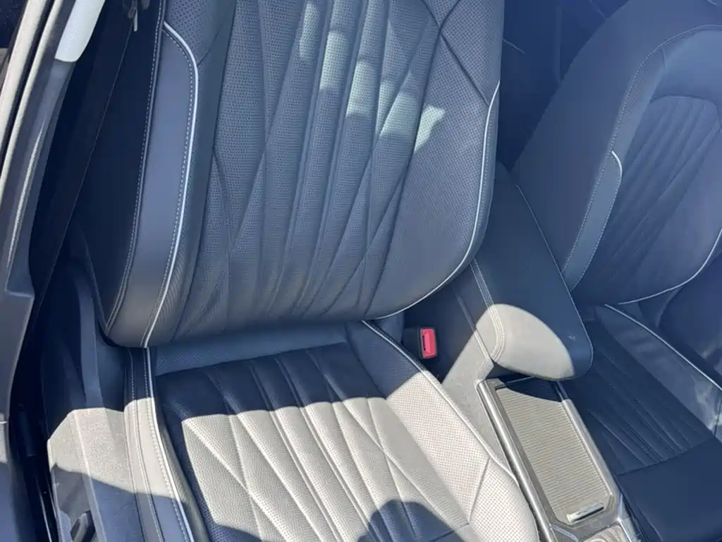 Volkswagen Passat — фото 4