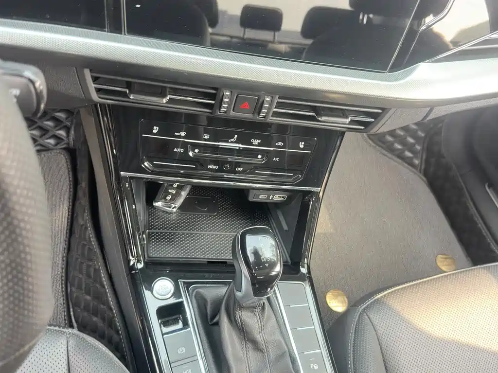 Volkswagen Passat — фото 9