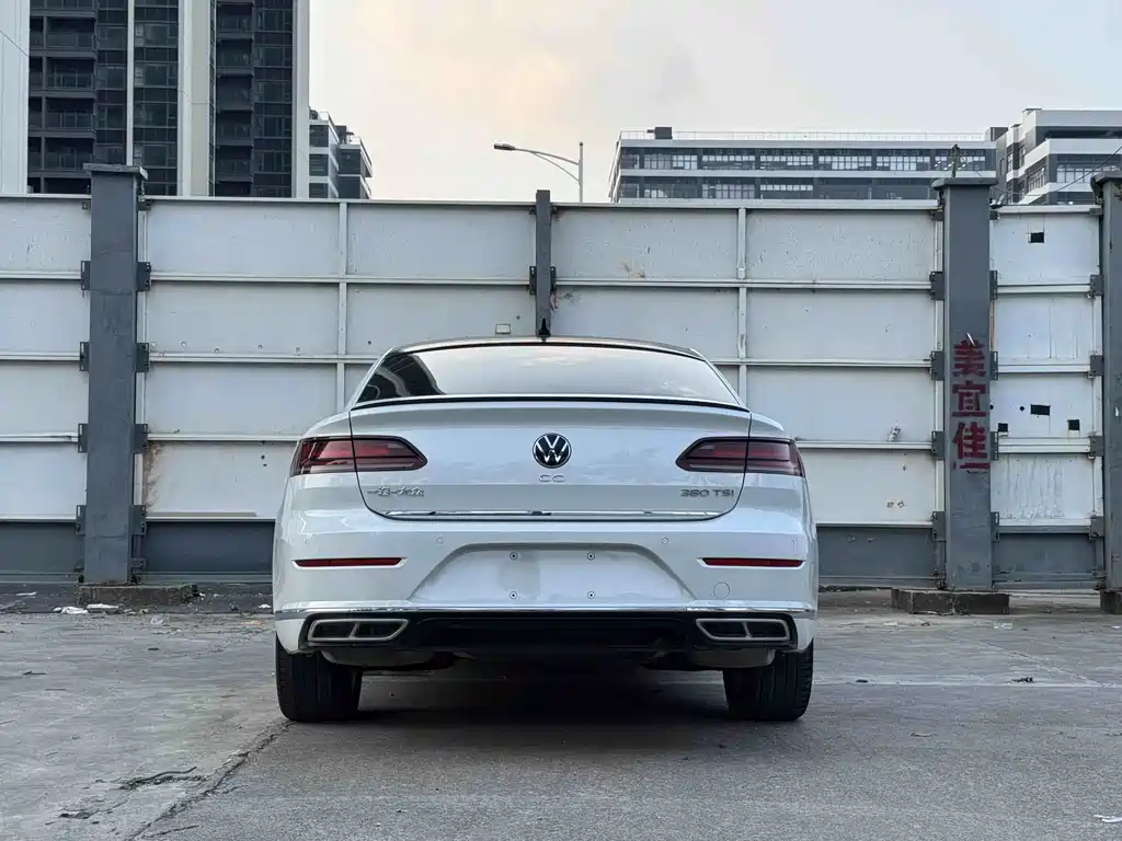 Volkswagen CC — фото 5